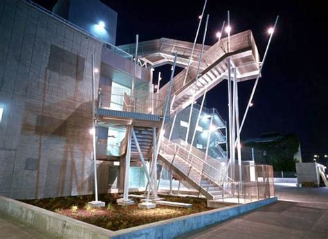 Art center College of Design - South Campus | American architecture, College design, Architecture