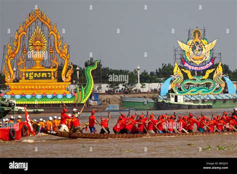 Water Festival, Cambodia Stock Photo - Alamy