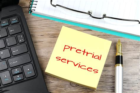 Pretrial Services - Free of Charge Creative Commons Post it Note image