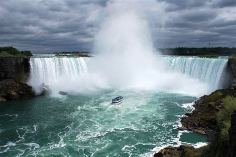 Toronto & Niagara Falls School Trip - Prometour Educational Tours