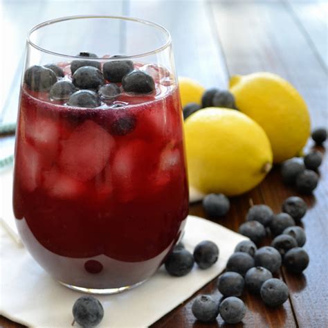 Fresh Blueberry Lemonade | Pick Fresh Foods