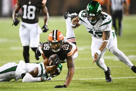 Cedric Tillman Shines In NFL Preseason For Cleveland Browns - Sports Illustrated Tennessee ...