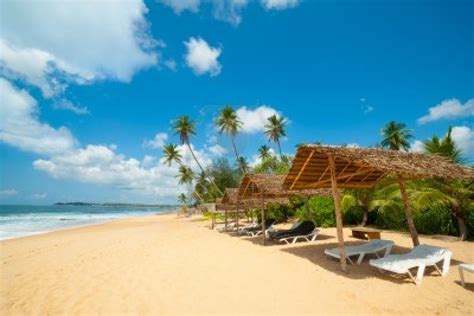 Hikkaduwa beach | Sri Lanka Tour Packages | Holiday Packages | Travel ...