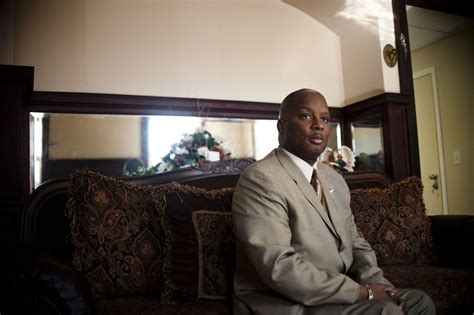 Martin Banks opens funeral home in downtown Flint, says career choice ...