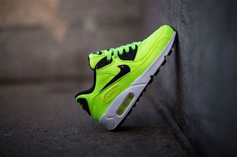 Nike Air Max 90 FB GS "Black/Volt" | SBD