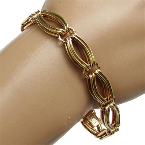 Fine 14K Italian Yellow Gold Bracelet Made by Uno A Erre in Arezzo from ...