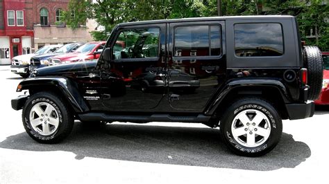 Black Sahara Jeep Wrangler - Jeep Choices