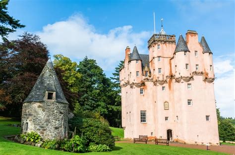 Craigievar Castle - Ghost Stories History And Photos | About Aberdeen