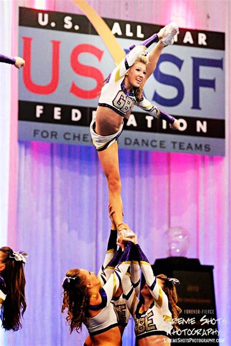 this is gorgeous #cheer competitive cheerleading cheerleaders stunt routine #KyFun ...