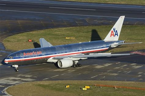 American Airlines Fleet Boeing 777-200/ER Details and Pictures