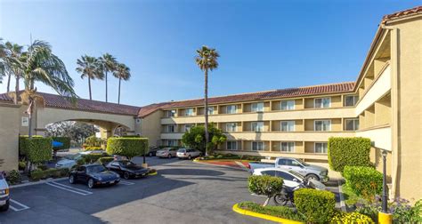 Best Western Plus Newport Mesa Inn Costa Mesa, CA - See Discounts