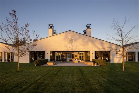 Stud Farm Residence - Sumich Chaplin Architects