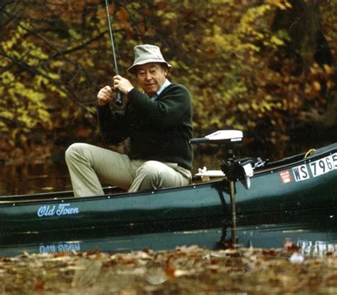 Watercraft Brands: Kayaks, Canoes, and More - Johnson Outdoors