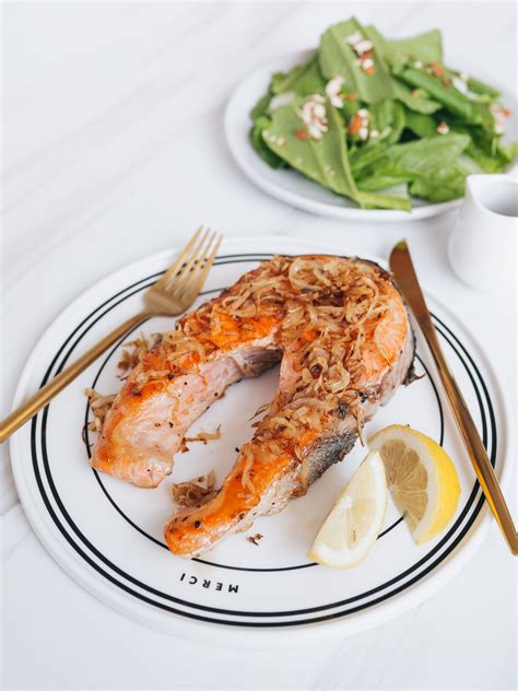 Grilled Salmon with Caramelized Onion - Chloe Ting Recipes