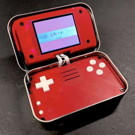 Awesome mintyPi 2.0 Raspberry Pi Zero W Pocket Games Console (video) - Geeky Gadgets