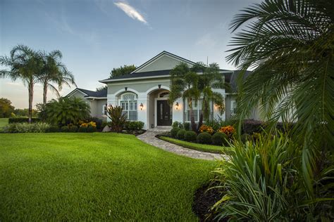 Front Yard Central Florida Landscaping Ideas - It should look inviting ...