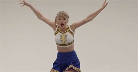 taylor-swift-shares-outtakes-from-shake-it-off-video