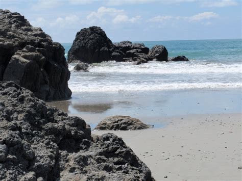 Beach near Quepos | Beach, Quepos, Costa