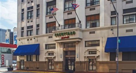 Courtyard Columbus Downtown: Columbus hotel perfectly situated in ...