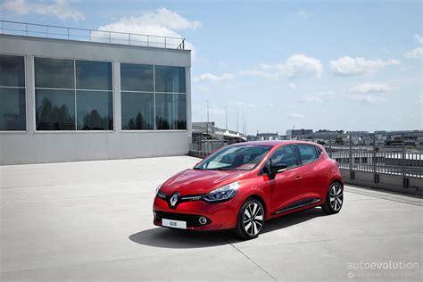 New Renault Clio Officially Revealed - autoevolution