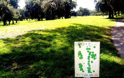 Hole 1 • Pine Oaks (Ocala, FL) | Disc Golf Courses | Disc Golf Scene