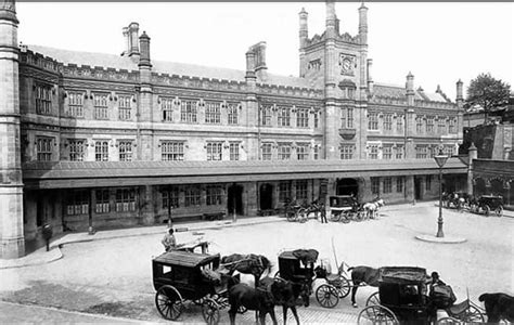 Shrewsbury station, 1900's? | Shrewsbury, Street pics, Railway station