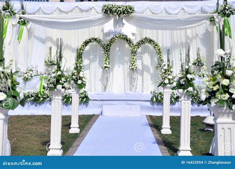 Outdoor Wedding Scene Stock Images - Image: 16422054