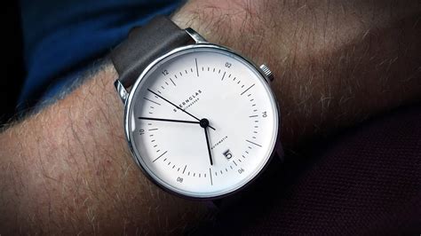 What Are Bauhaus Watches? 5 Brands That Make These Fascinating Watches ...