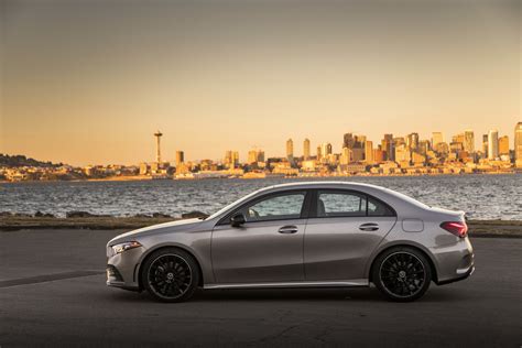 Mercedes-Benz Showcases 2019 A-Class Sedan For U.S. Market - autoevolution