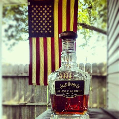 American pride (With images) | Whiskey bottle, Bottle, Whiskey