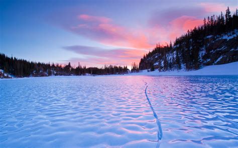 Frozen Lake Wallpapers - Top Free Frozen Lake Backgrounds - WallpaperAccess