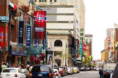 Ste-Catherine Street: Montréal Shopping Review - 10Best Experts and ...