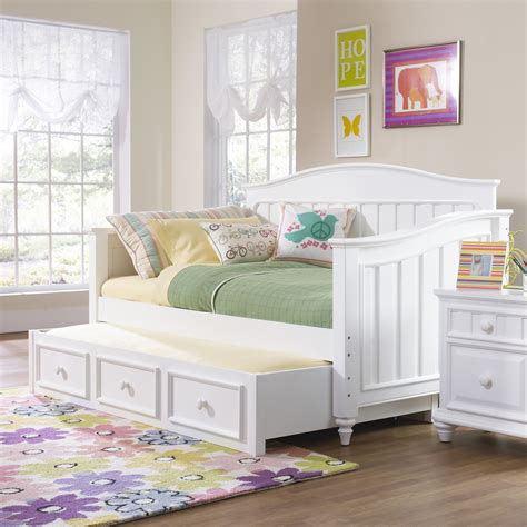 SummerTime Daybed - White - Kids Daybeds at Hayneedle