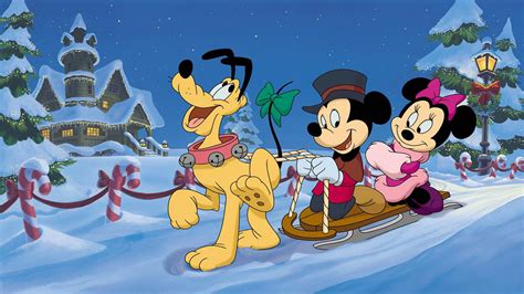 Update more than 72 mickey mouse christmas wallpaper super hot - in.cdgdbentre
