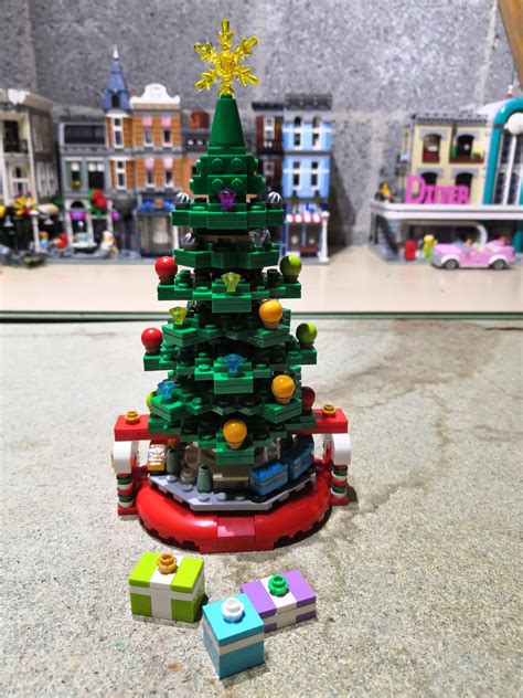 My kids first Lego Christmas tree : r/lego