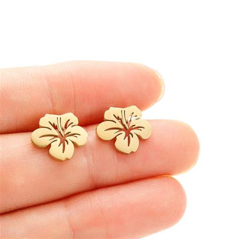 1 Pair Stainless Steel Korean Style Cute Small Flower Stud Earrings For Women Sweet Statement ...