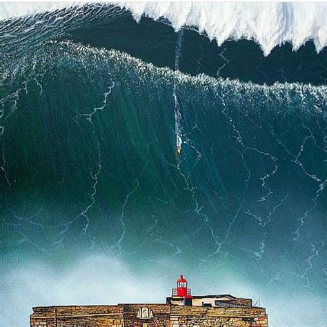 The perfect storm hits Nazare!!! By @artisthiltonalves | Surfing waves, Big wave surfing, Surfing