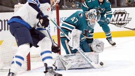 James Reimer racks up 41 saves, Sharks blank Jets