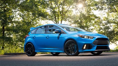 Used 2017 Ford Focus RS Review & Ratings | Edmunds