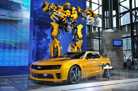 NYIAS 2011: Camaro Bumblebee As Seen in Transformers 3 [Live Photos] - autoevolution