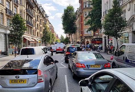 UK traffic congestion study reveals roads are getting safer – FLUX MAGAZINE