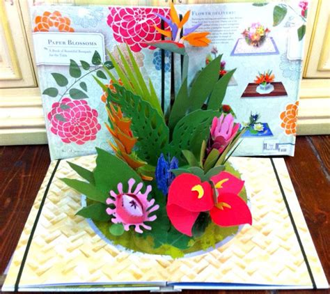 This book is awesome! Flower pop-ups Paper Pop, Pop Up Book, Flower ...