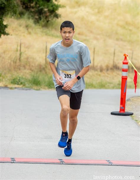 40th Annual Lake Chabot Trail Challenge Runners — CASTRO VALLEY FORUM