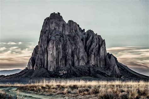 Shiprock, Framed by Grass | Geology, Basalt columns, Littoral