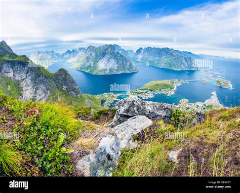 A panorama view of the fishing village of Reine and Lofoten Islands ...