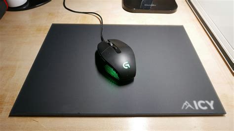 ICY Glass Mousepad - deskthority