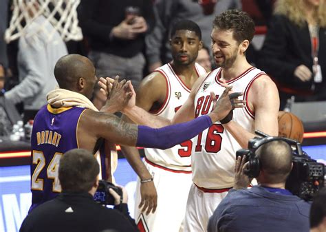 Bulls, Pau Gasol bid Kobe Bryant farewell, beat Lakers - Chicago Tribune