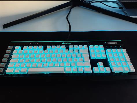 kerjäläinen lonkka muovi corsair k95 rgb platinum custom keycaps ...