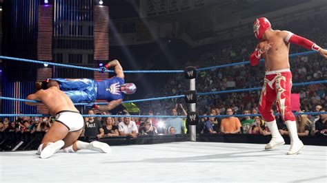 Rey Mysterio vs. Cody Rhodes: photos | WWE