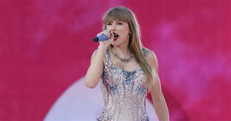 What Is Taylor Swift's Cruel Summer About? | POPSUGAR Entertainment UK